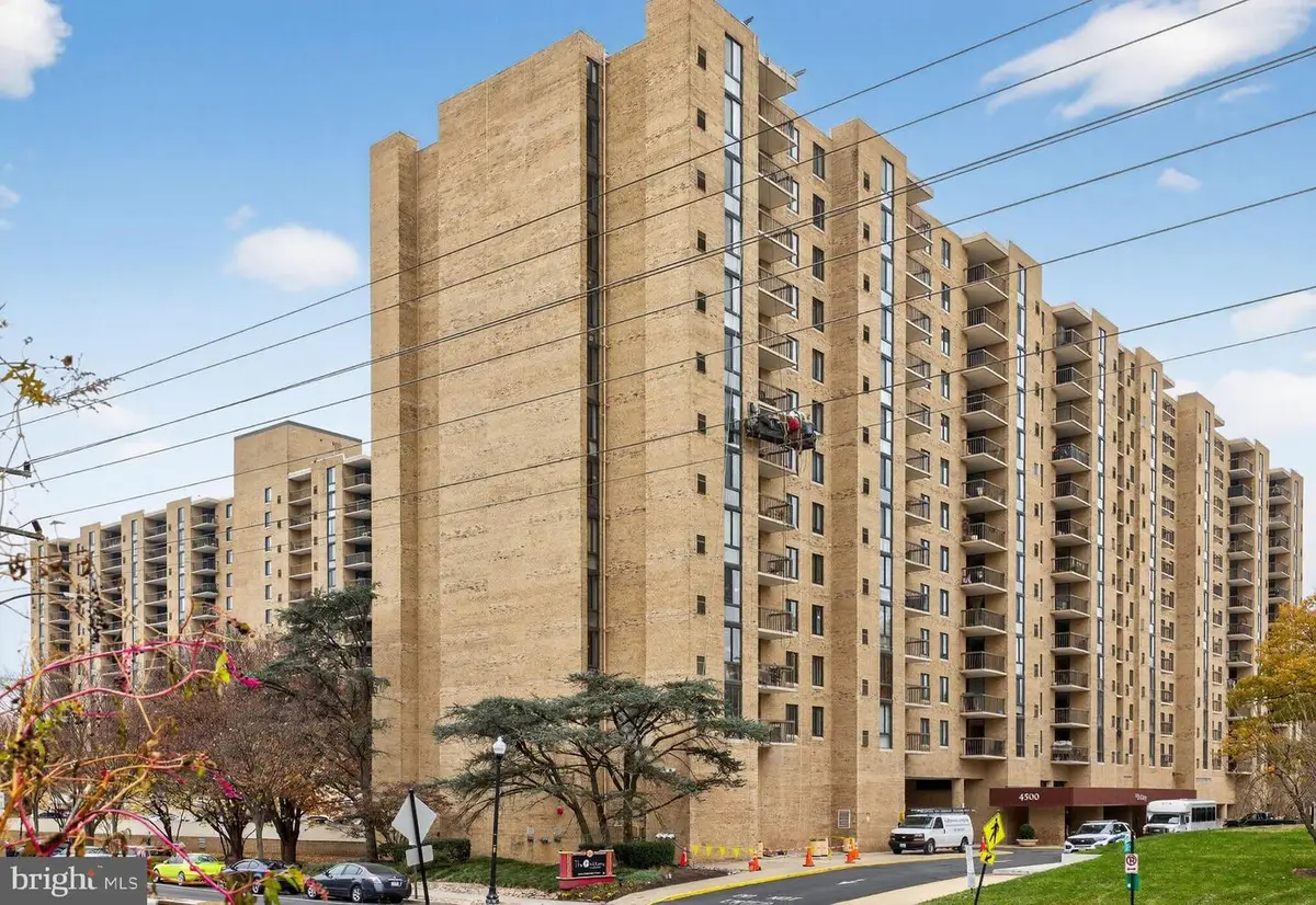 4500 S Four Mile Run Dr #314, Arlington, VA 22204 - #1