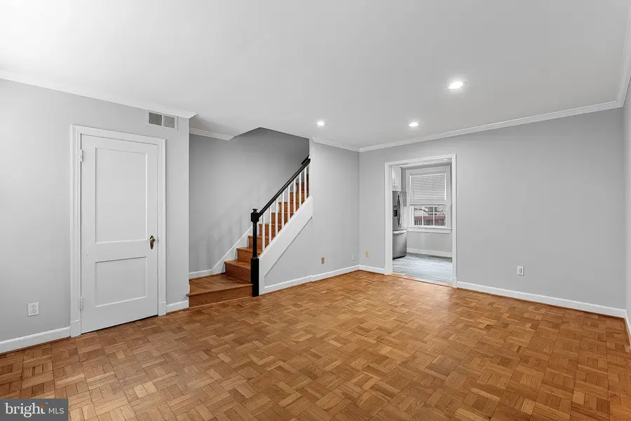 1400 S Barton St #425, Arlington, VA 22204 - Image #3
