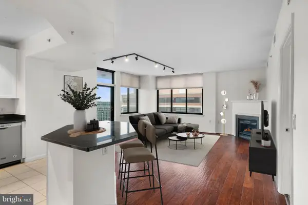 851 N Glebe Rd #1011, ARLINGTON, VA 22203