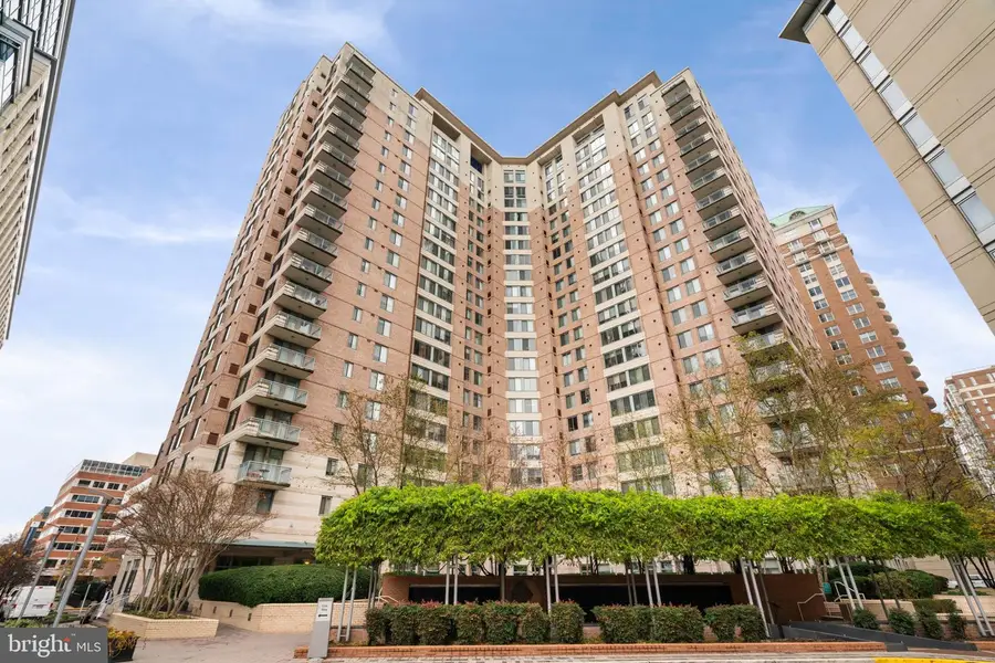 851 N Glebe Rd #1011, Arlington, VA 22203 - Image #2