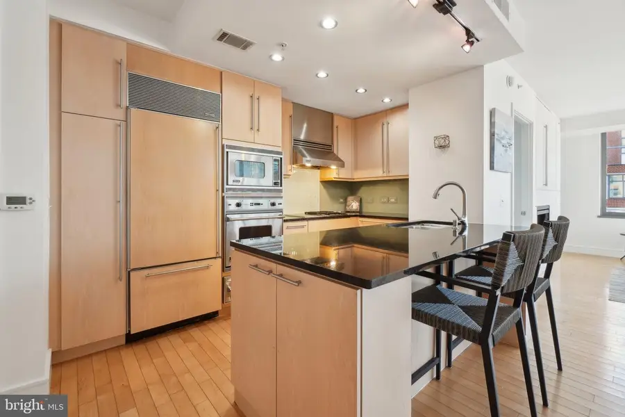 2001 15th St N #1008, Arlington, VA 22201 - Image #3