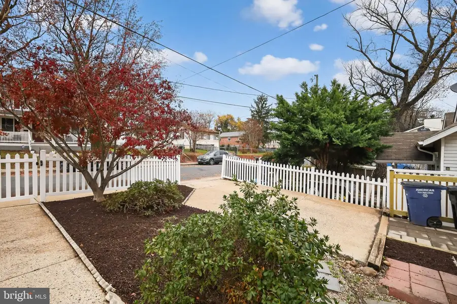 1943 S Lowell St, Arlington, VA 22204 - Image #3