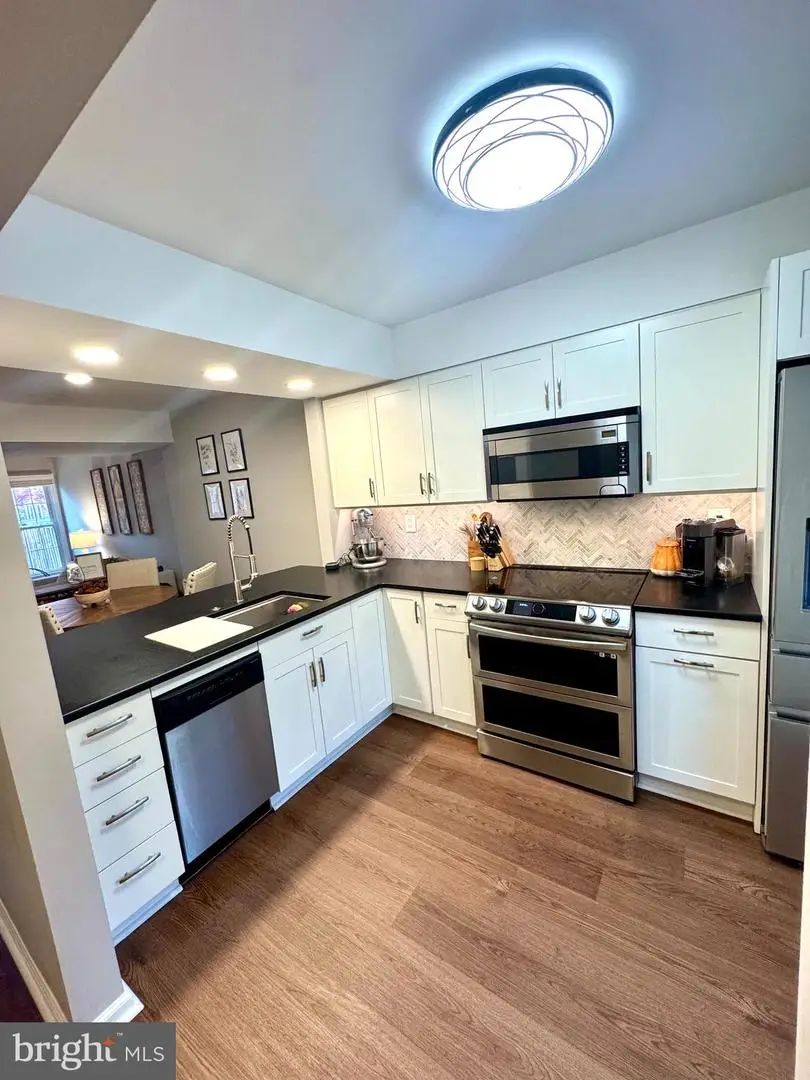 2568-b S Arlington Mill Dr #b, Arlington, VA 22206 - Image #3