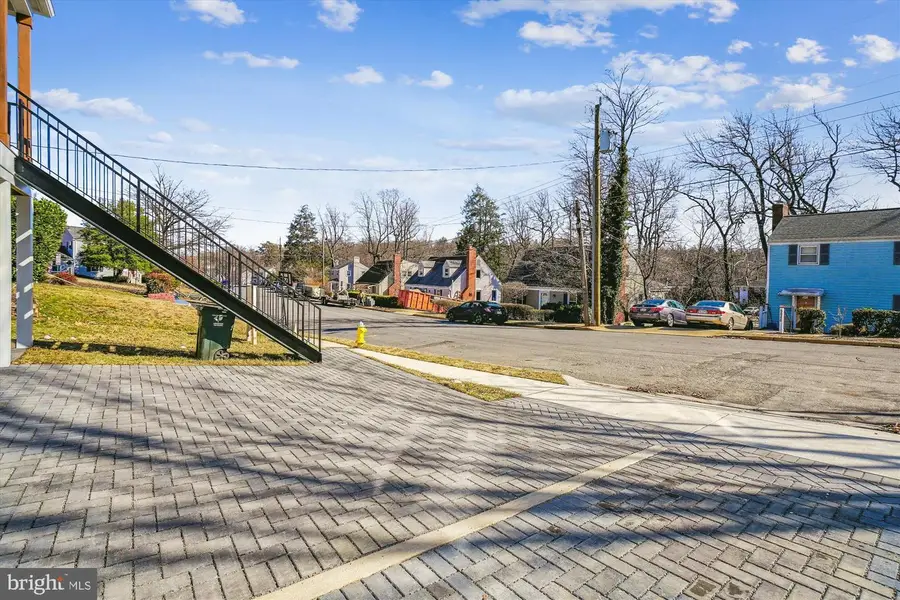 5041 25th St S, Arlington, VA 22206 - Image #2