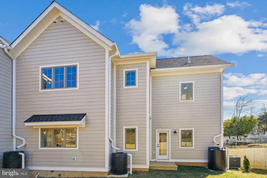 5041 25th St S, Arlington, VA 22206 - Image #3