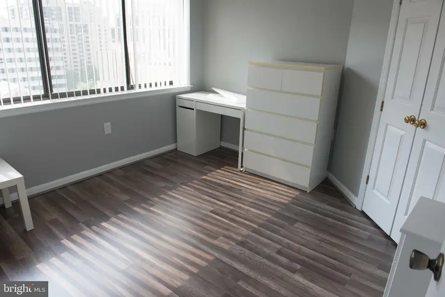 1301 N Courthouse Rd #1507, Arlington, VA 22201 - Image #3