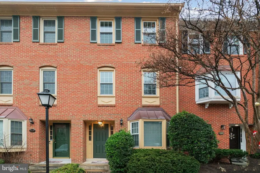 3351 5th St S, Arlington, VA 22204 - Image #3