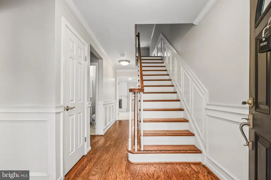 1104 N Vermont St, Arlington, VA 22201 - Image #3