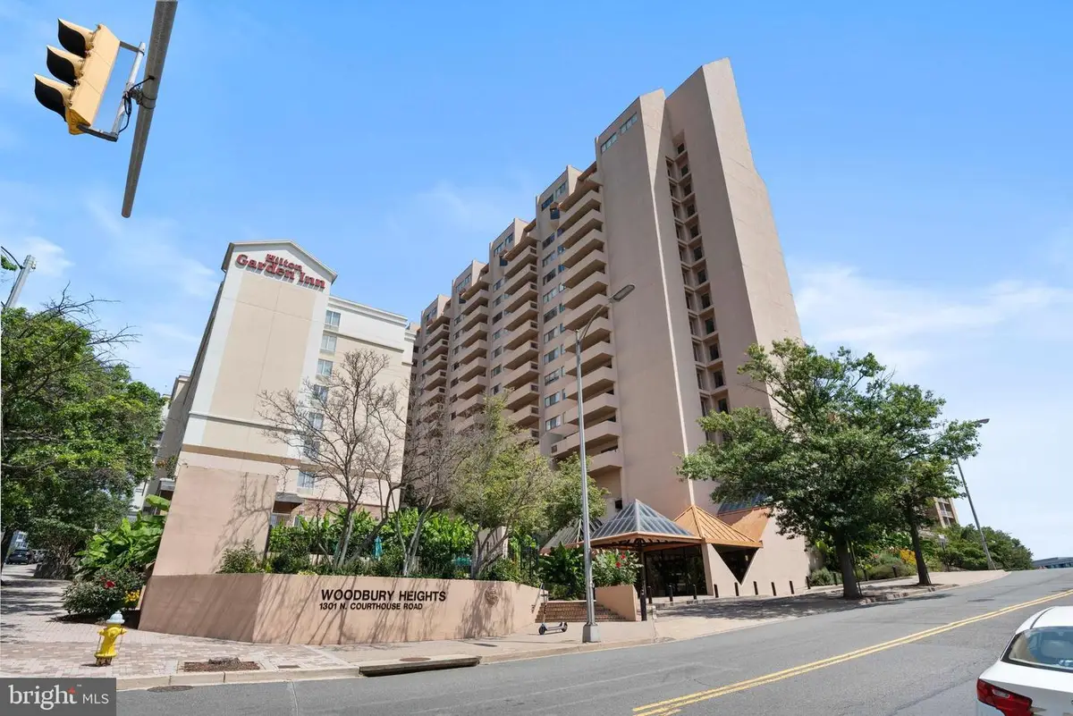 1301 N Courthouse Rd #1205, Arlington, VA 22201 - Image #1