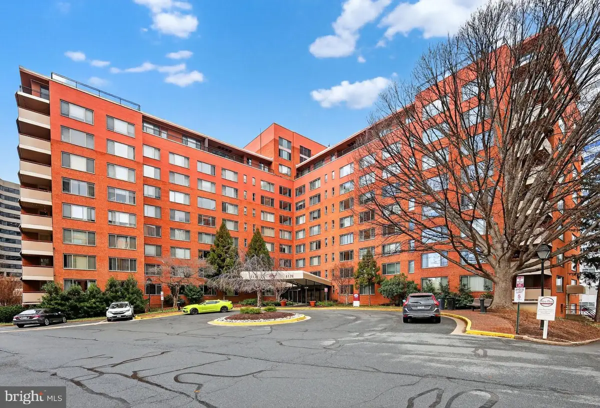 1121 Arlington Blvd N #706, Arlington, VA 22209 - Image #1