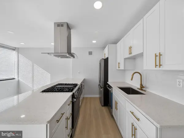 4390 Lorcom Ln #410, ARLINGTON, VA 22207