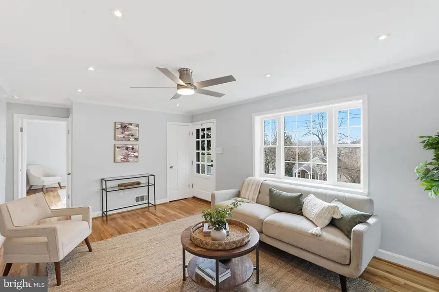 2109 S Quebec St S, Arlington, VA 22204 - Image #3