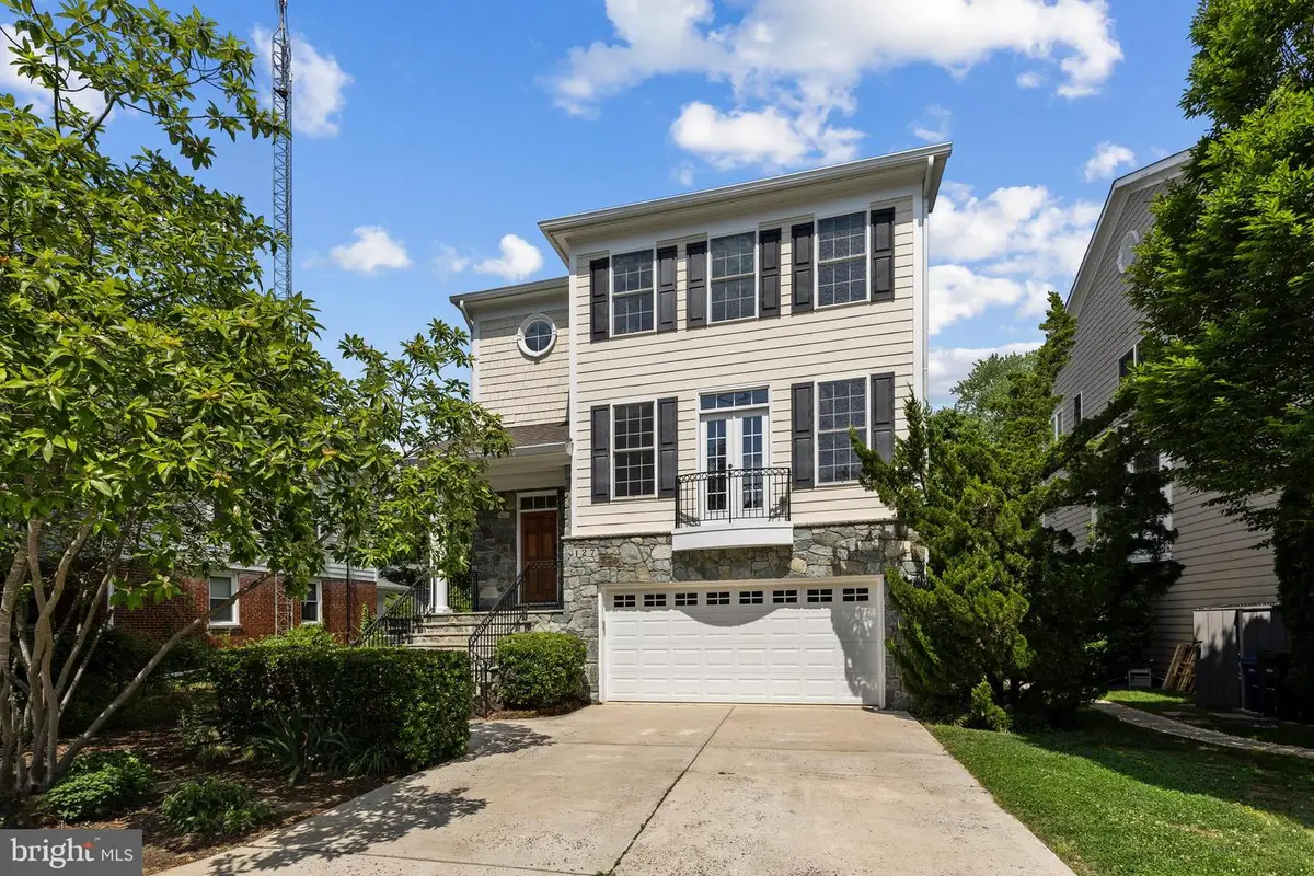 127 S Highland St, Arlington, VA 22204 - #1