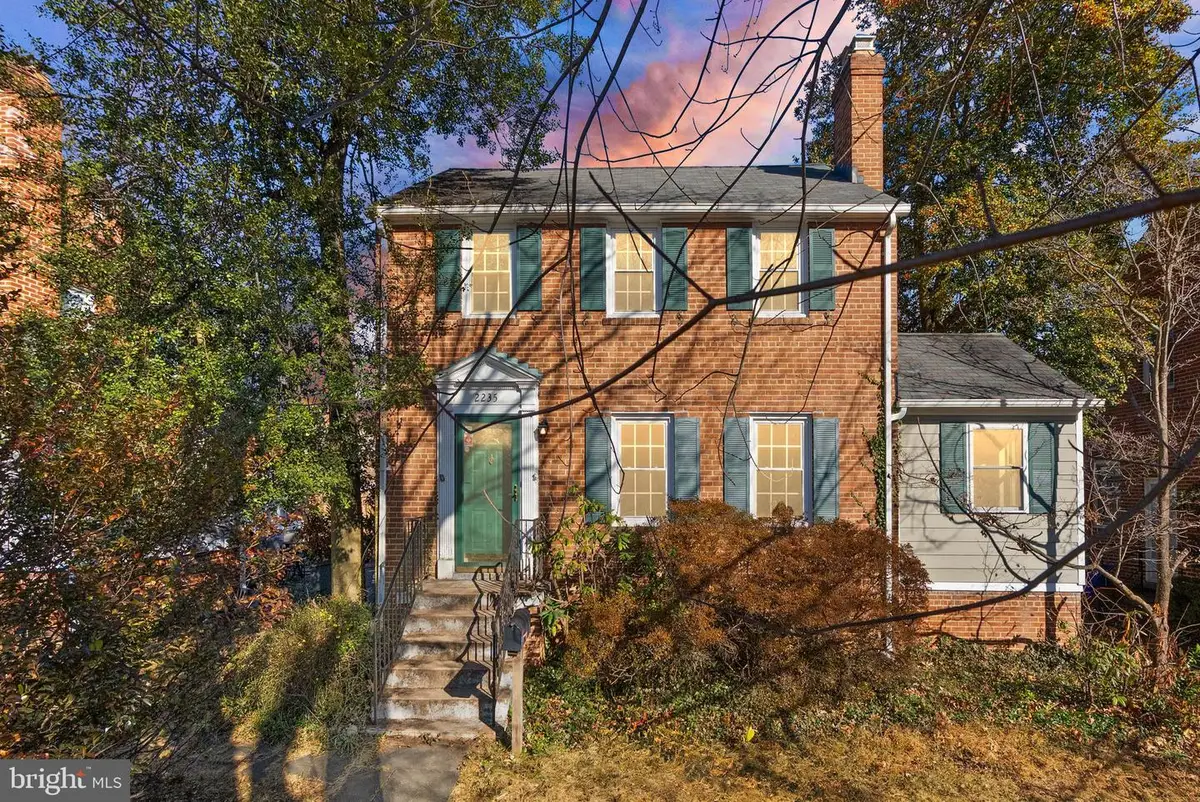 2235 N Columbus St, Arlington, VA 22207 - Image #1