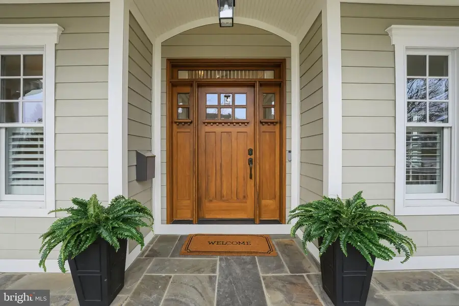 6607 31st St N, Arlington, VA 22213 - Image #3