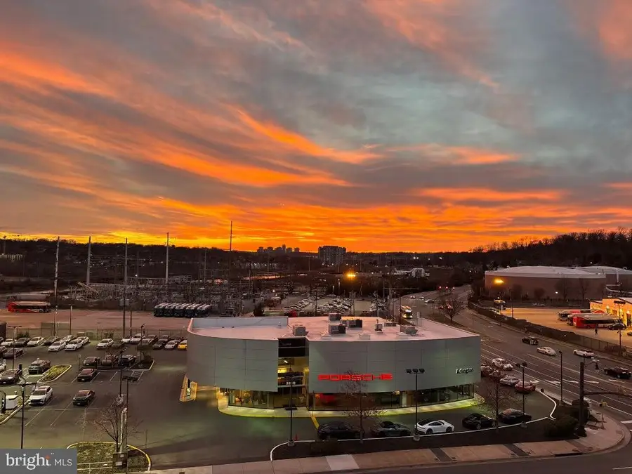 3600 S Glebe Rd S #504w, Arlington, VA 22202 - Image #2