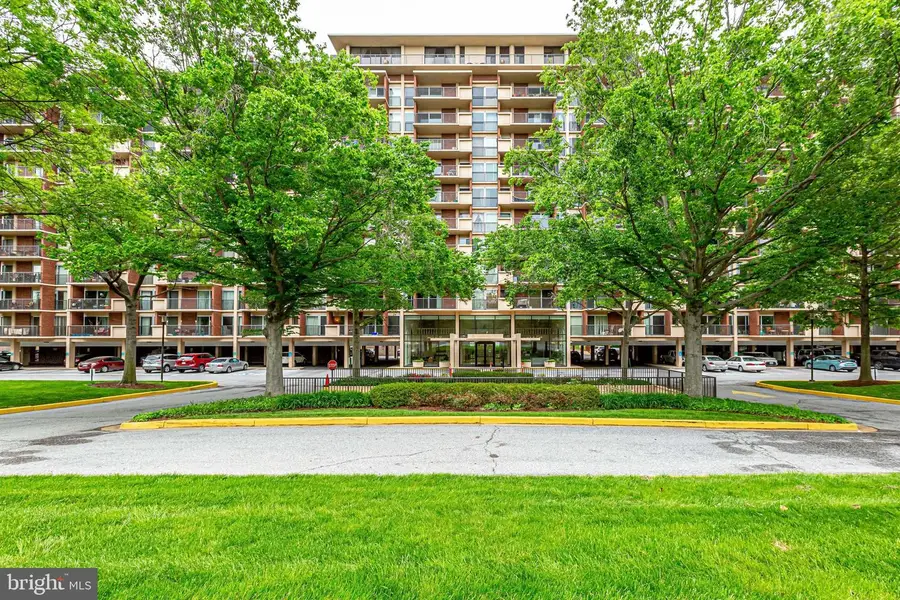 1300 Army Navy Dr #510, Arlington, VA 22202 - Image #3