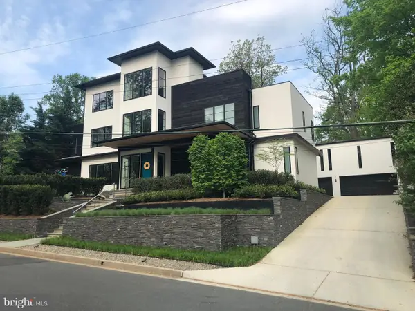 2318 N Richmond St, ARLINGTON, VA 22207