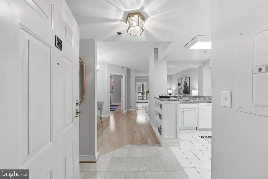 1050 N Taylor St #1-407, Arlington, VA 22201 - Image #2