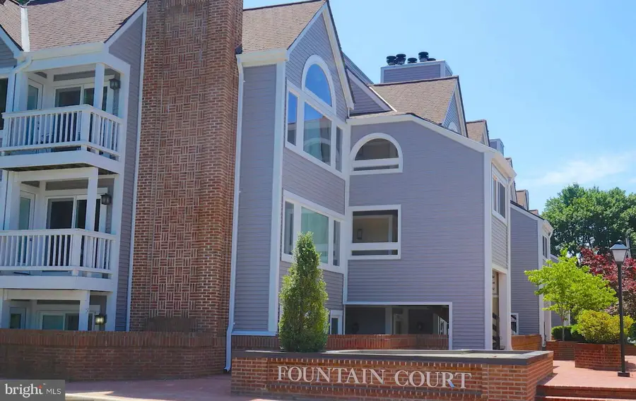 5526 Langston Blvd #11-e, Arlington, VA 22207 - Image #2