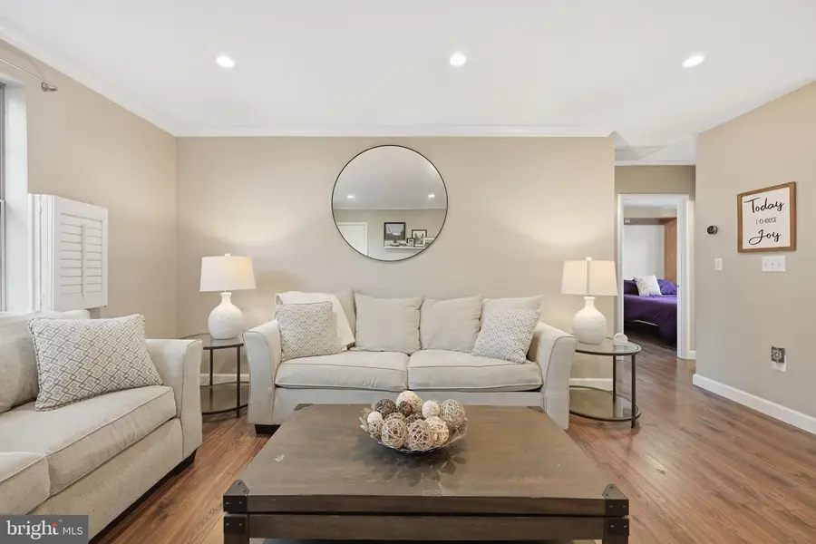 4608 28th Rd S #b, Arlington, VA 22206 - Image #3