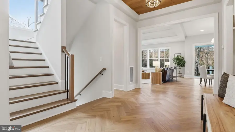 1816 N Jackson St, Arlington, VA 22201 - #3