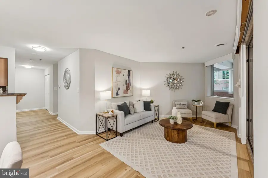 1001 N Vermont St #108, Arlington, VA 22201 - Image #2