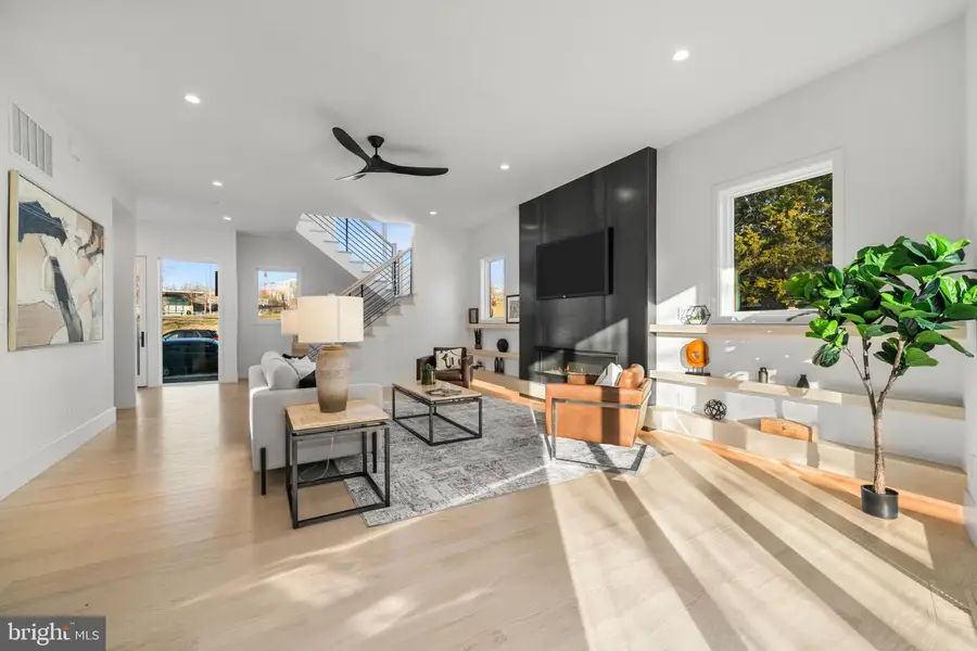 4810 3rd St N, Arlington, VA 22203 - Image #2