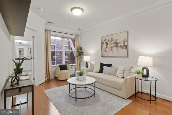 2101 N Monroe St #212, ARLINGTON, VA 22207