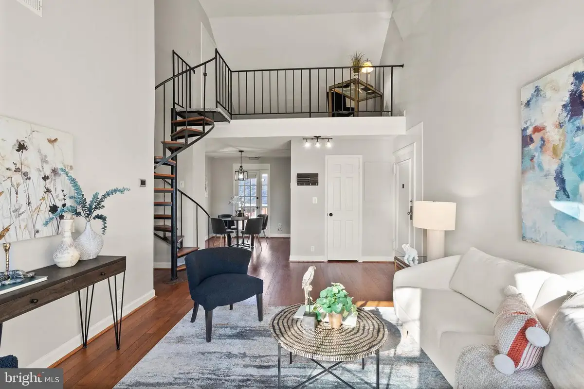 3046 S Abingdon St #c1, Arlington, VA 22206 - Image #1