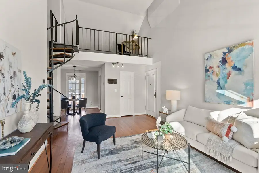 3046 S Abingdon St #c1, Arlington, VA 22206 - Image #2