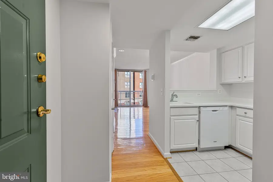 3830 9th St N #508e, Arlington, VA 22203 - Image #2