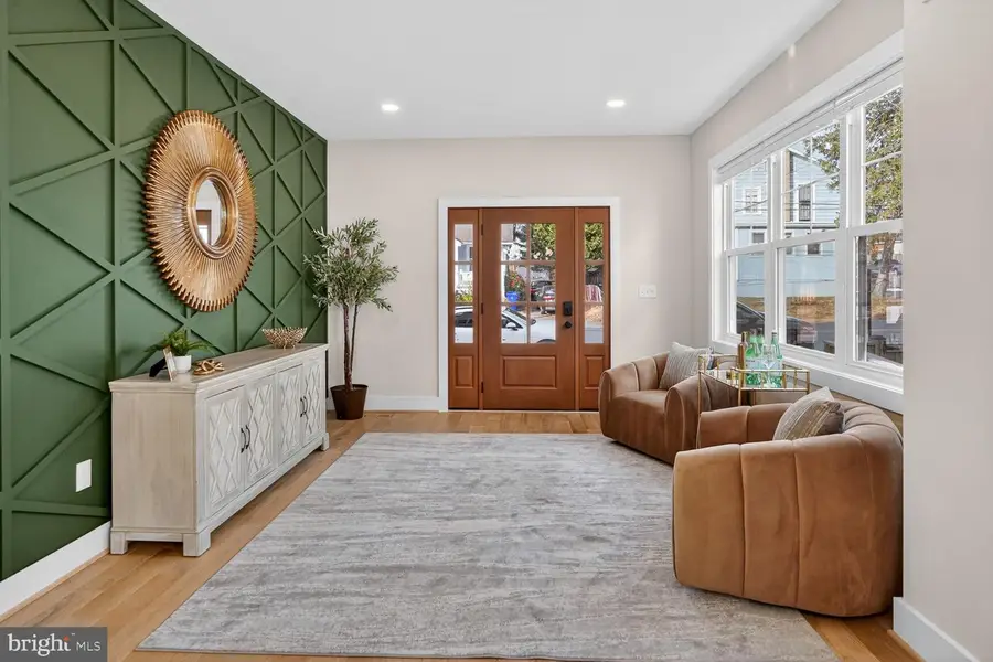 423 N Cleveland St, Arlington, VA 22201 - #3