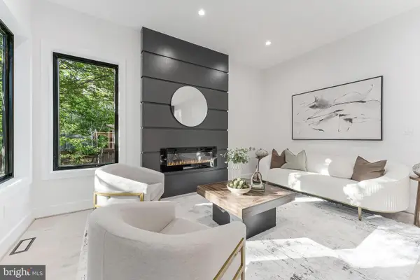 5524 5th St S, ARLINGTON, VA 22204