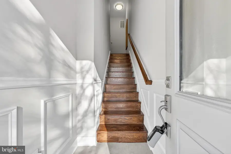 3513 22nd St S, Arlington, VA 22204 - #2