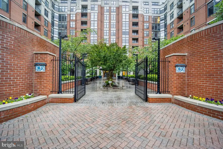 1021 N Garfield St #629, Arlington, VA 22201 - #2
