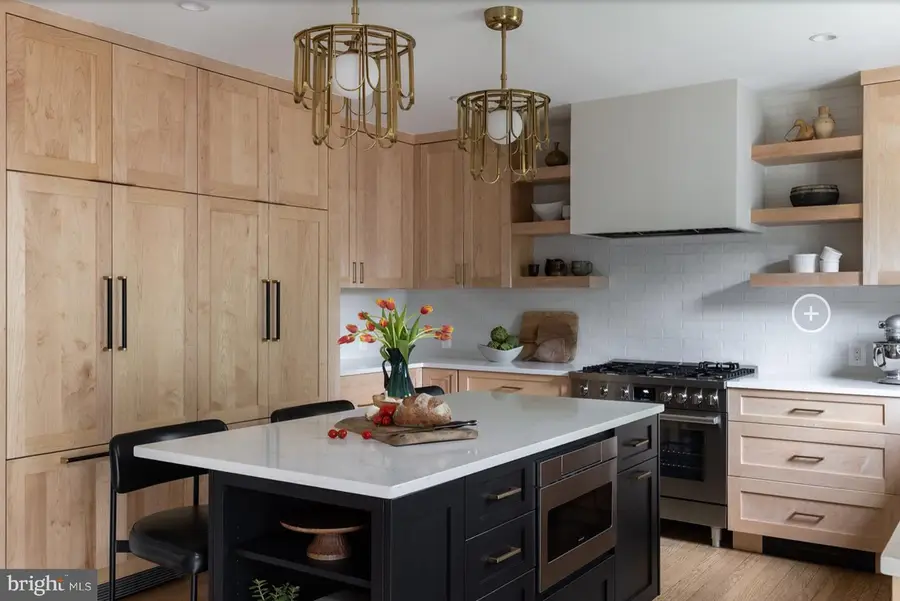 4807 Washington Blvd, Arlington, VA 22205 - Image #2