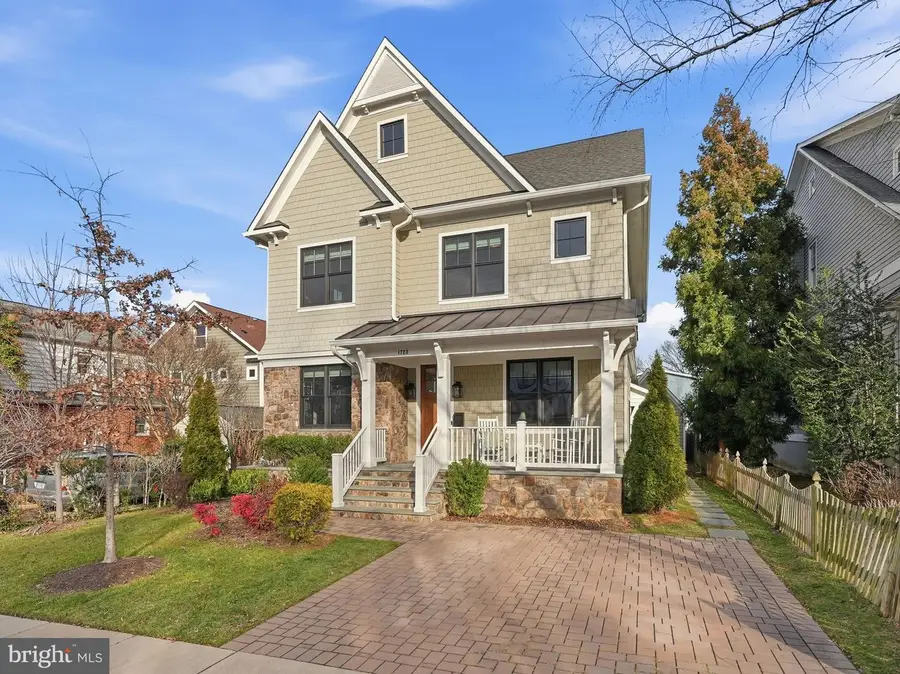 1723 N Barton St, Arlington, VA 22201 - Image #2