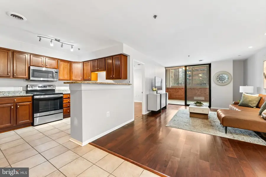 1001 N Vermont St N #103, Arlington, VA 22201 - #2