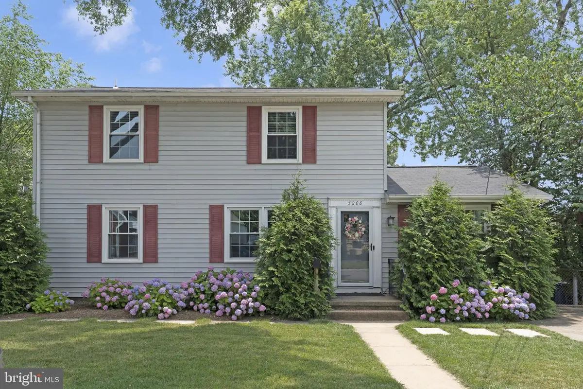 5208 8th Rd N, Arlington, VA 22205 - Image #1