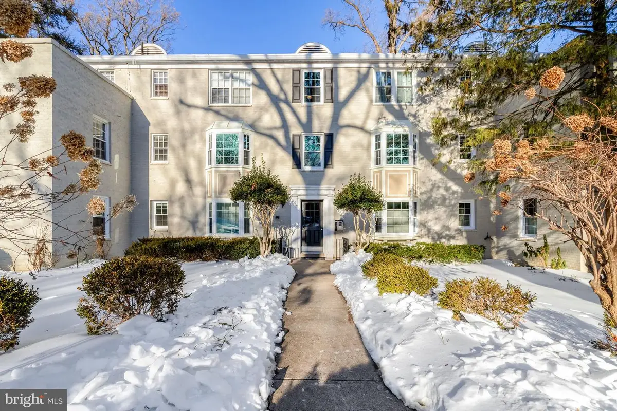 700 S Arlington Mill Dr #15204, Arlington, VA 22204 - Image #1