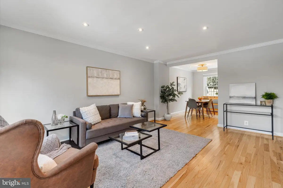 3573 S Stafford St #a, Arlington, VA 22206 - #1