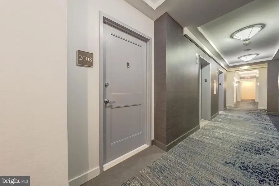 888 N Quincy St #2008, Arlington, VA 22203 - #3