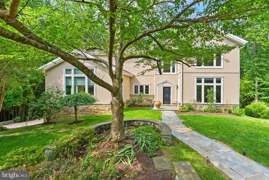 3100 N Monroe St, Arlington, VA 22207 - #2