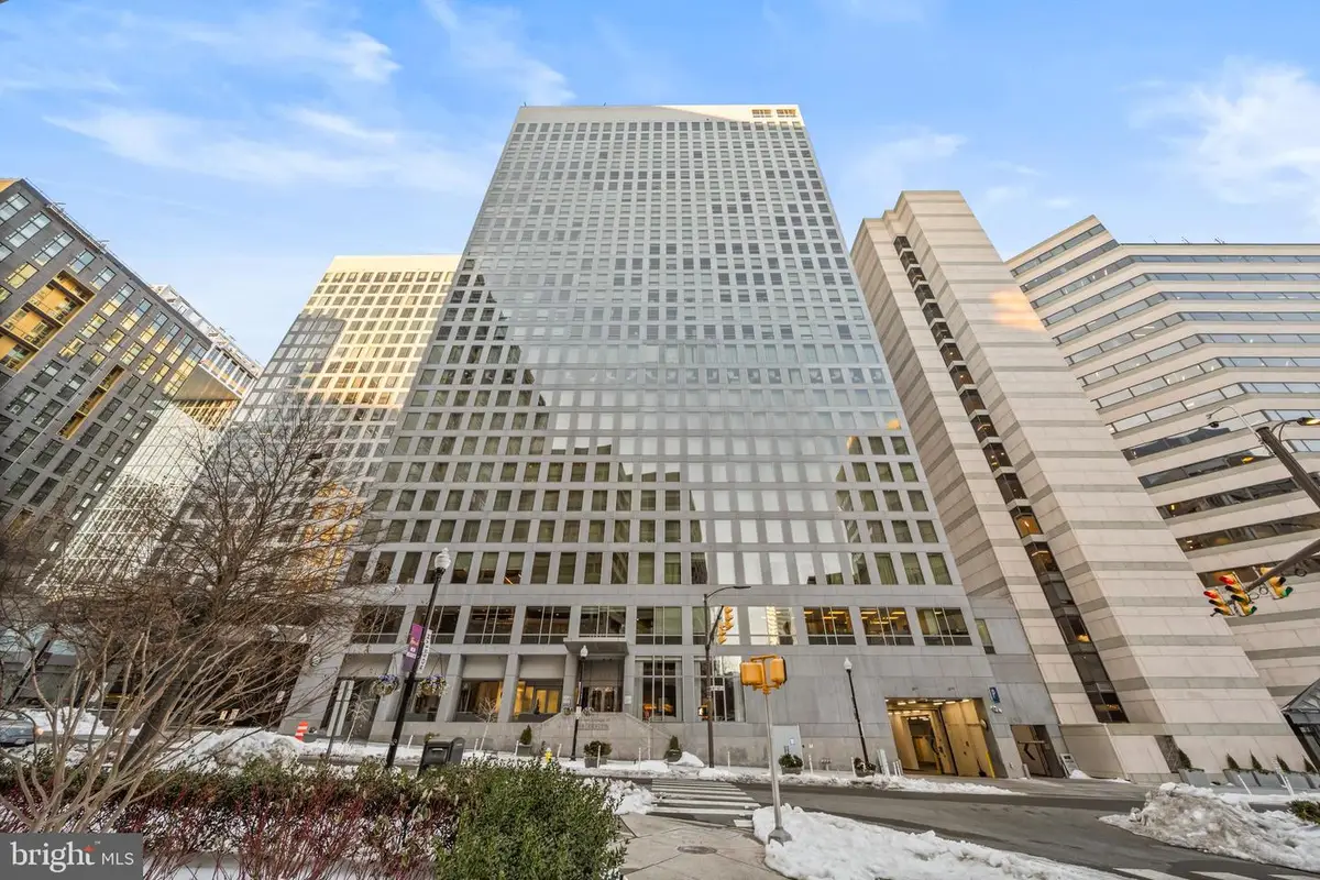 1111 19th St N #1903, Arlington, VA 22209 - Image #1