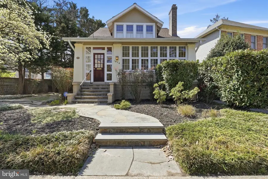 1526 N Edgewood St, Arlington, VA 22201 - #3