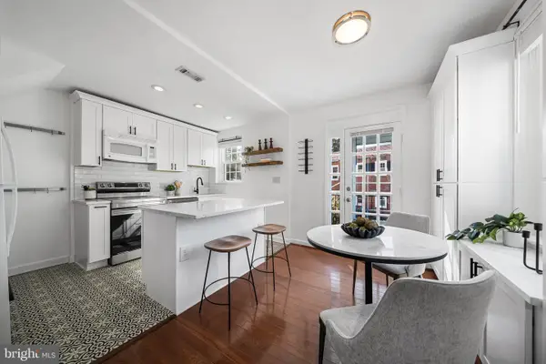 4829 28th St S #a, ARLINGTON, VA 22206