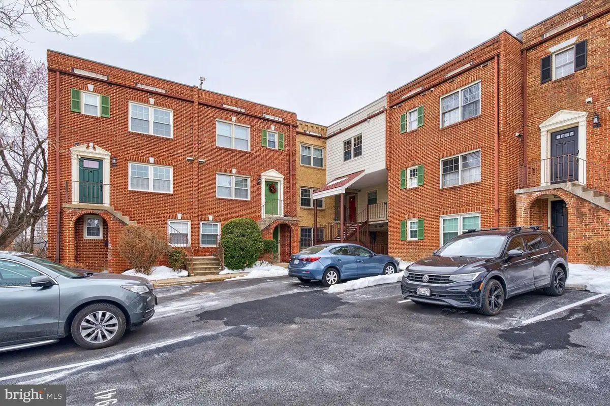 939 S Scott #1, Arlington, VA 22204 - #1