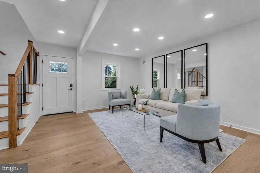 2339 N Powhatan St, Arlington, VA 22205 - Image #3