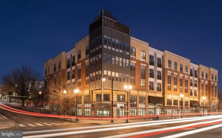 989 S Buchanan St #410, Arlington, VA 22204 - #2